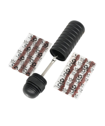 Peaty's Holeshot Tubeless Puncture Plugger Kit