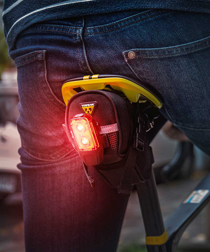 توبيك تايلوكس 25 يو اس بي