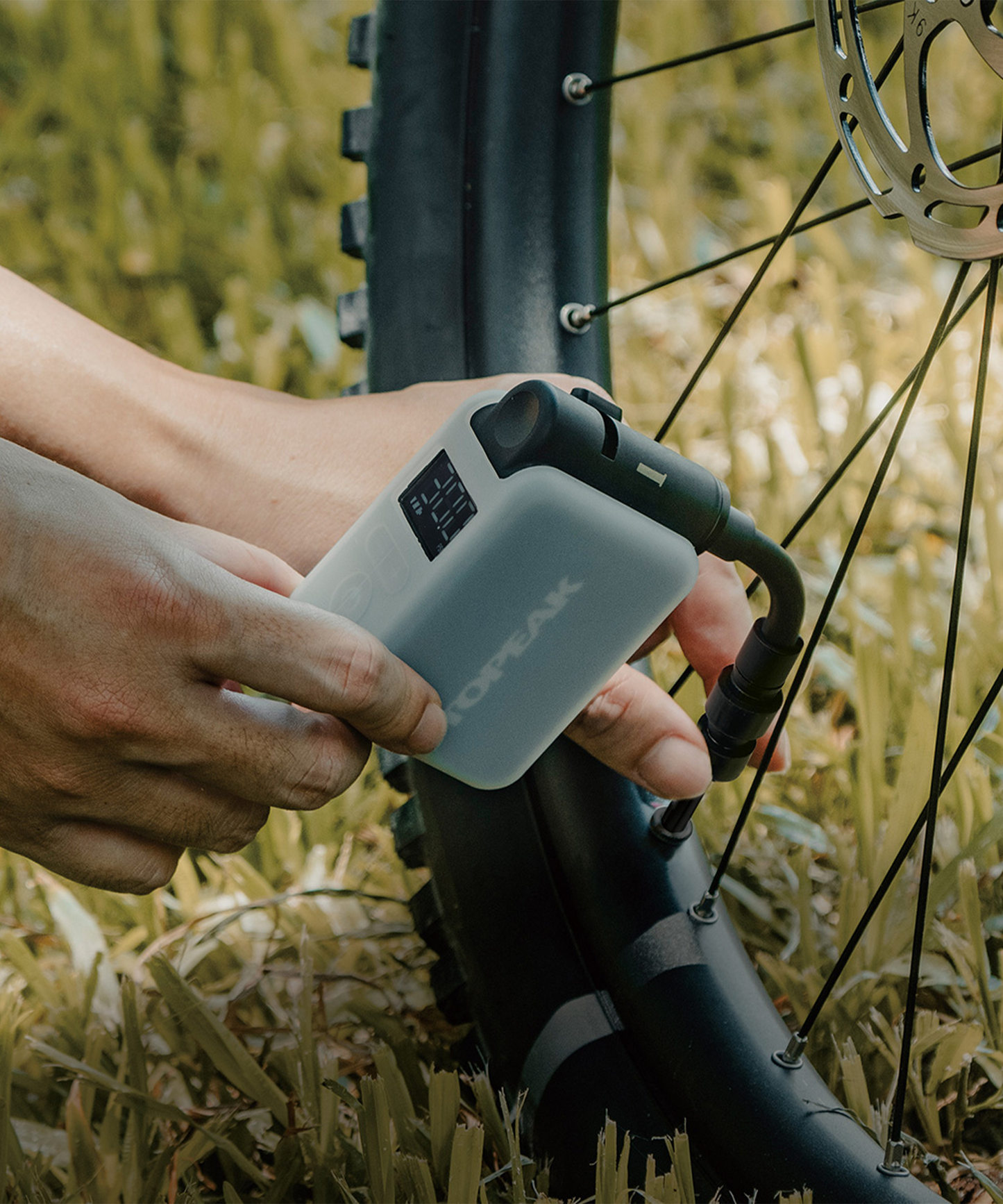 Topeak E-Booster Digital